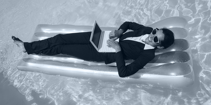 How to Stay On Track When Employees Are On Vacation